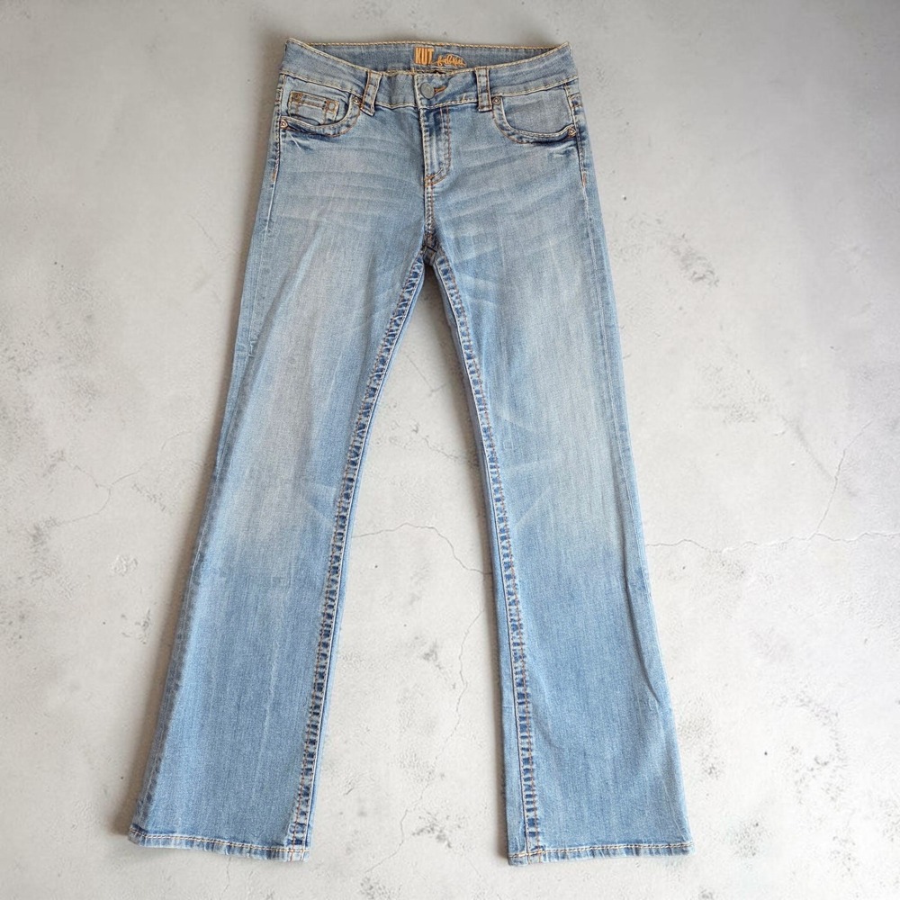 KUT from the Kloth Bootcut Jeans Light Wash Embroidered Pocket Size 8 30x32